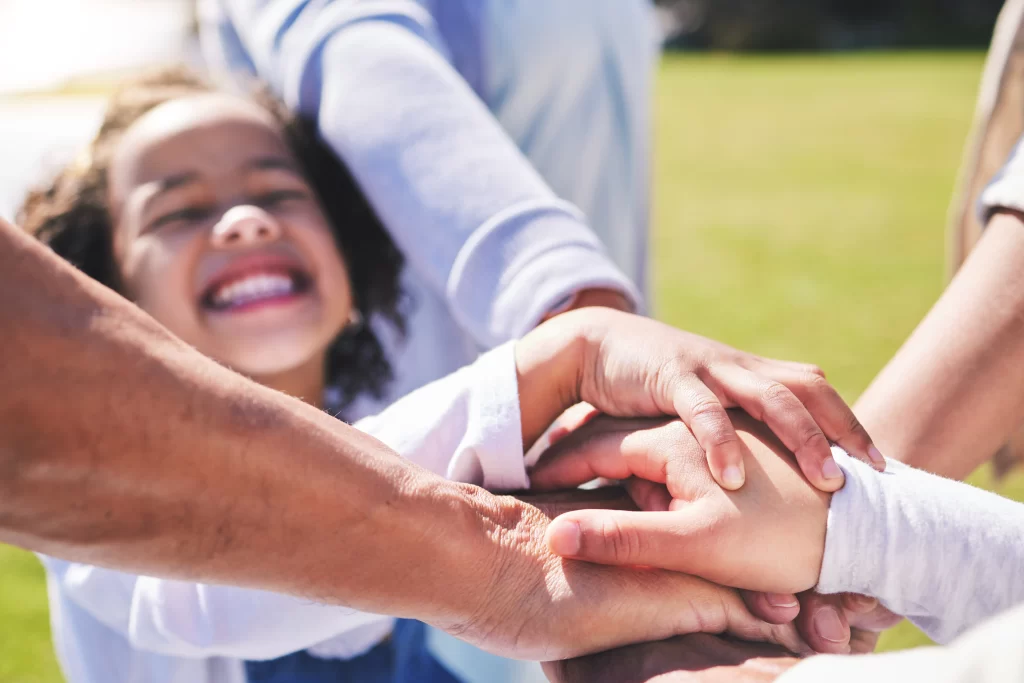 El acompañamiento de un psicólogo debe ir de la mano con al acompañamiento integral de la familia del niño